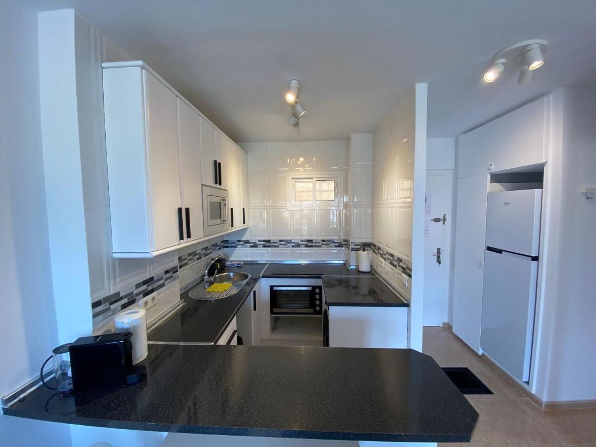 Apt Con Espectacular Vista, Piscinas, Recep 24 Hs Benalmádena Kültér fotó
