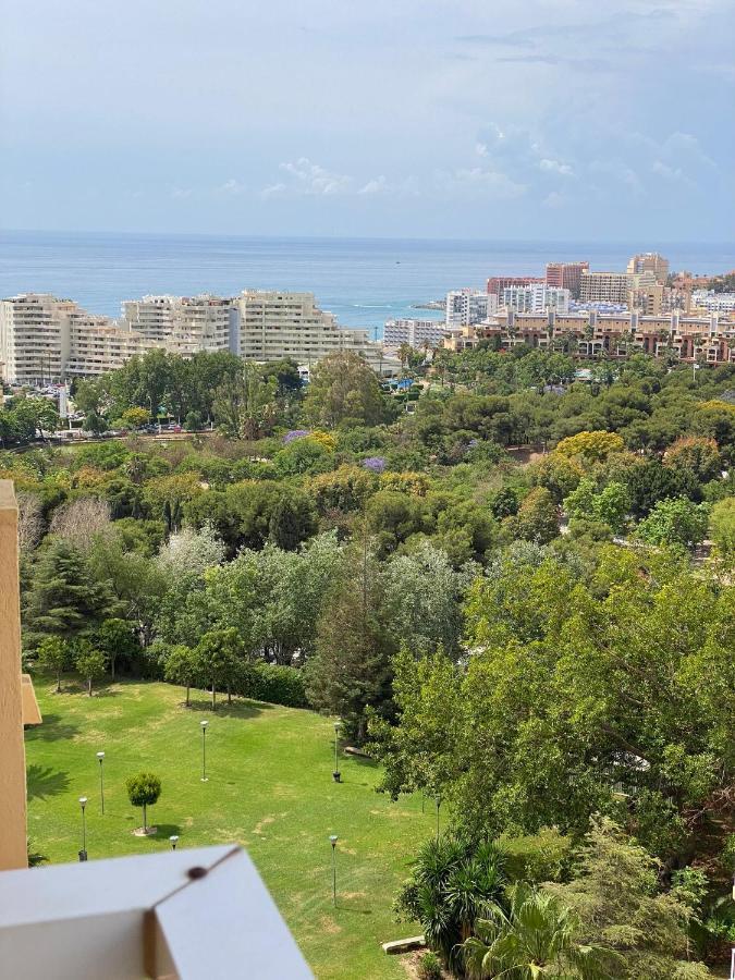 Apt Con Espectacular Vista, Piscinas, Recep 24 Hs Benalmádena Kültér fotó