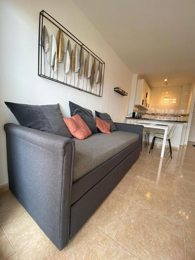 Apt Con Espectacular Vista, Piscinas, Recep 24 Hs Benalmádena Kültér fotó